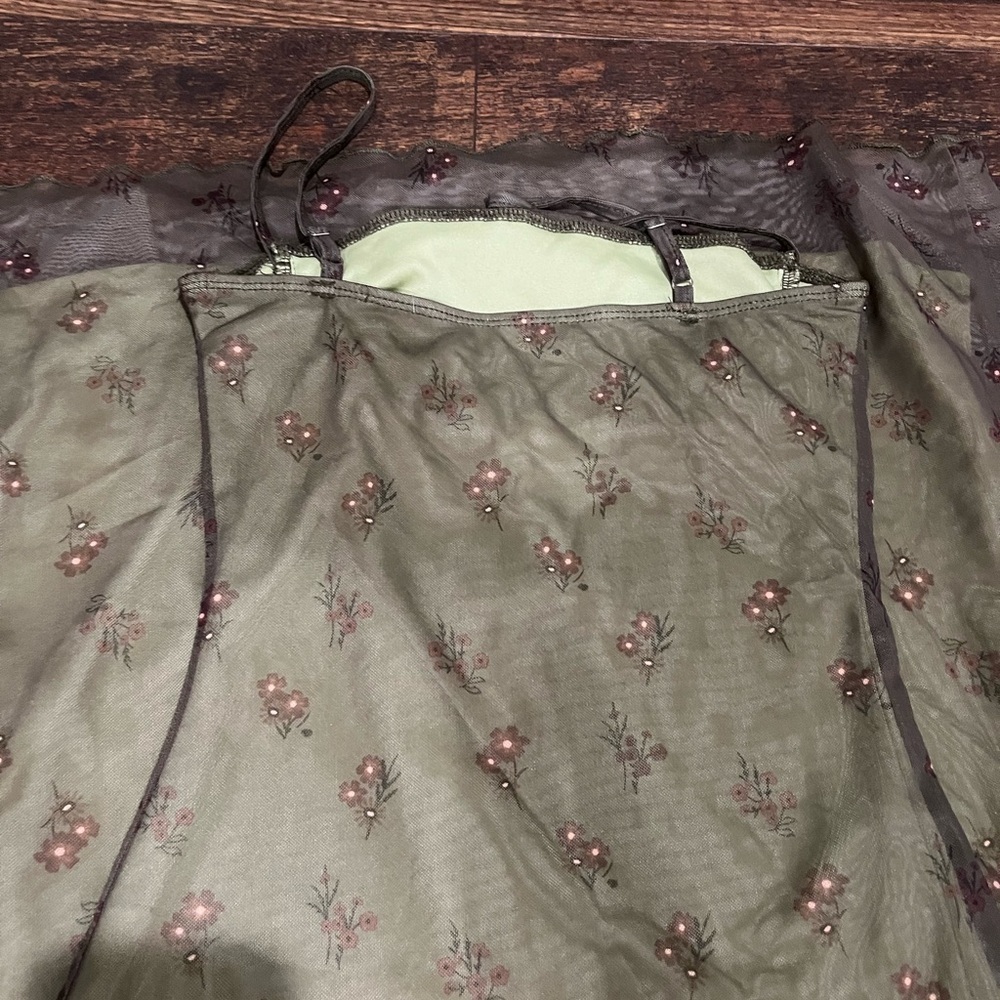 Cider Olive and Brown Strapless Dress - Picture 4 of 5